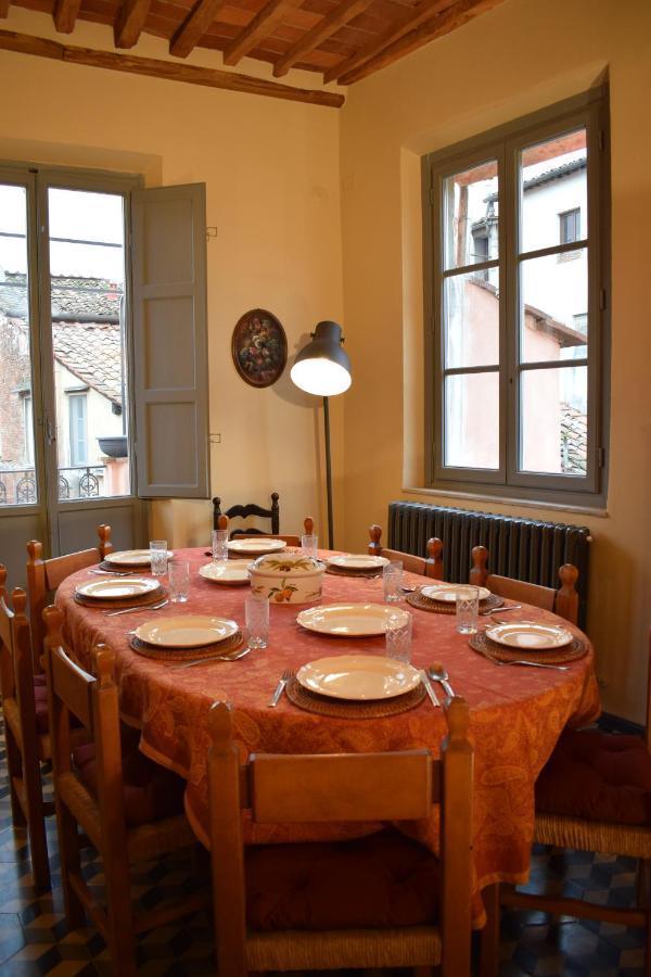 Apartamento Il Carmine Charme & Terrace With Ac Lucca Exterior foto