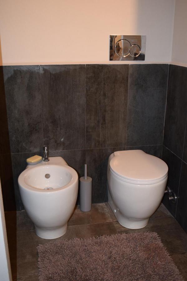 Apartamento Il Carmine Charme & Terrace With Ac Lucca Exterior foto